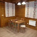 Drevenica U Mata, Apartment